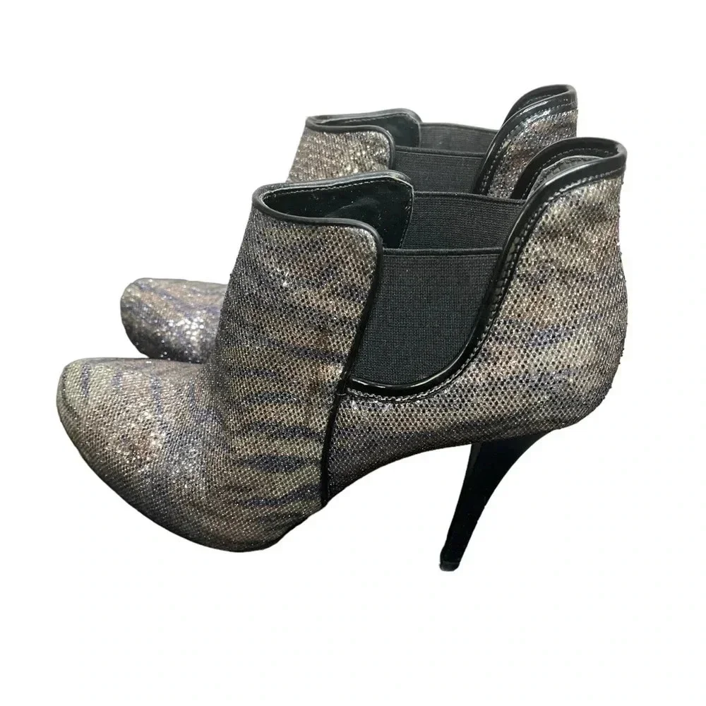 Women's Size 7.5 Guess Ortena 2 Bronze Zebra Sequin‎ Glitter Booties Short Boots